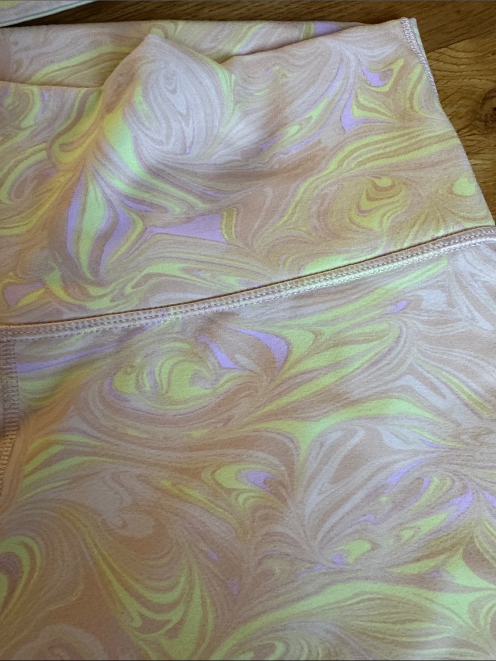 Fabletics Powerhold Printed Set - Picture 3 of 6